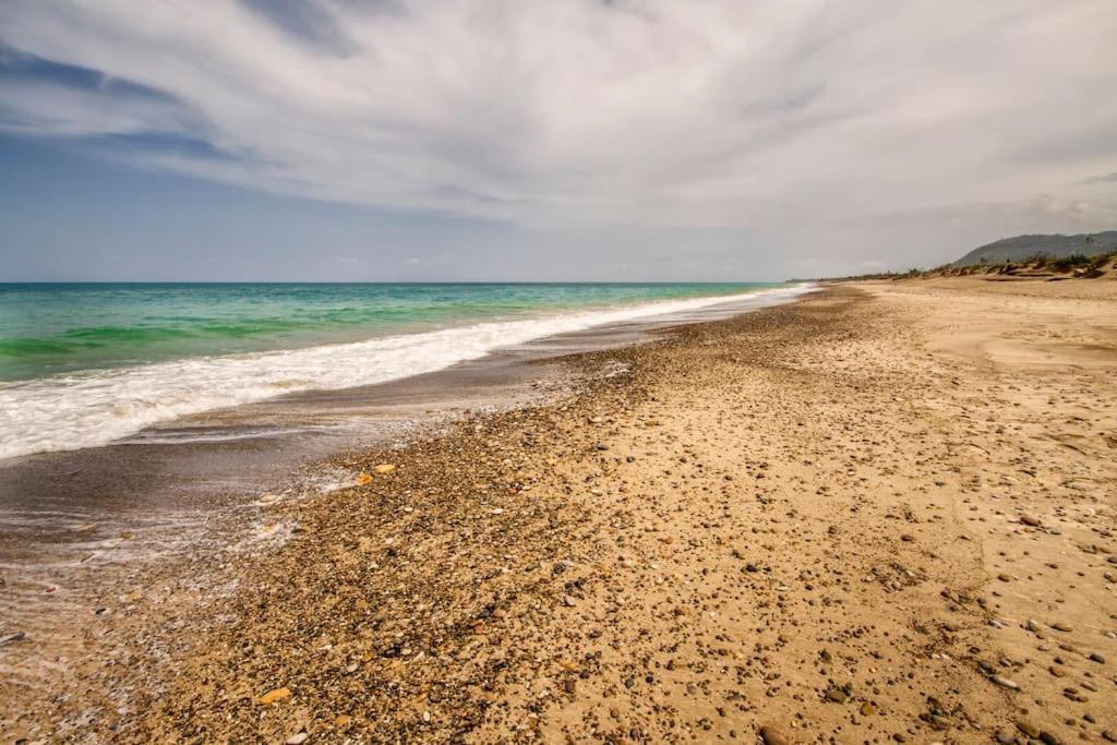 Villa Indipendente Le Coccinelle Beach Mare Piscina A 250 Mt Dal Mare Con Servizio Di Piscina A 400 Mt 12 K Da Cefalu Campofelice Di Roccella Εξωτερικό φωτογραφία